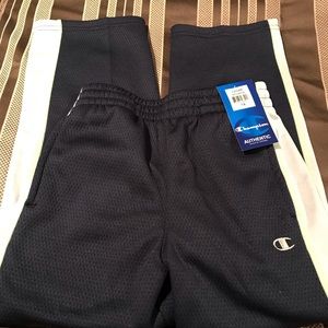 NWT Champion boys athletic pants size 7/8